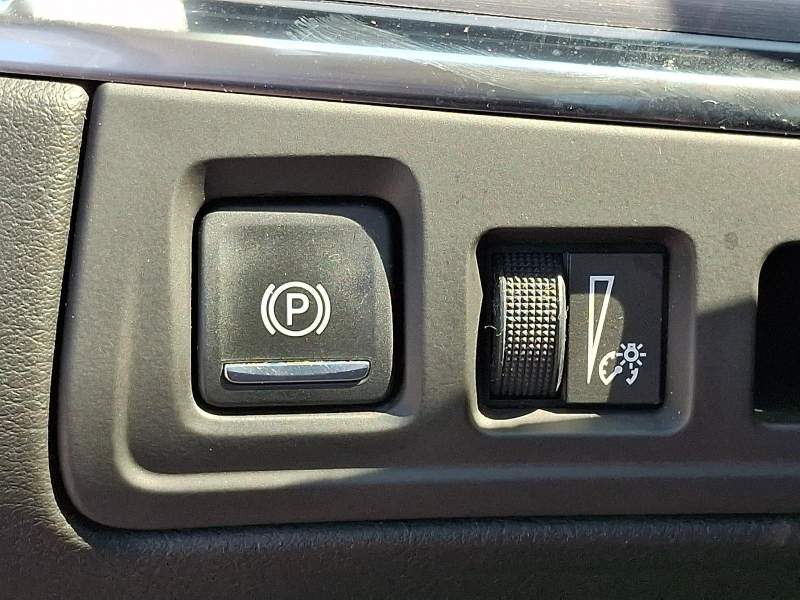 2017 Cadillac XT5 AWD 4dr Luxury