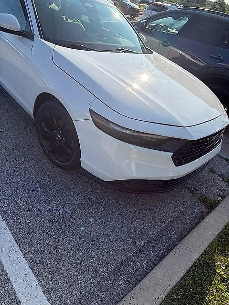 2023 Honda Accord Sedan LX CVT