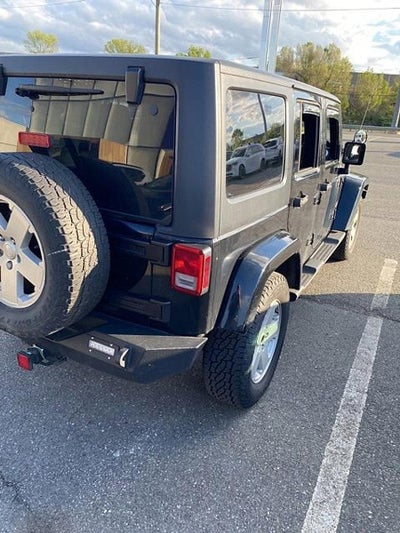 2011 Jeep Wrangler Unlimited 4WD 4dr Sahara