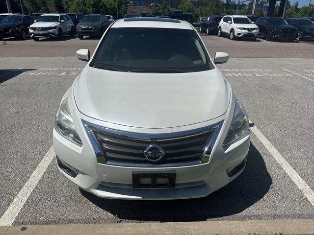2014 Nissan Altima 4dr Sdn V6 3.5 SL