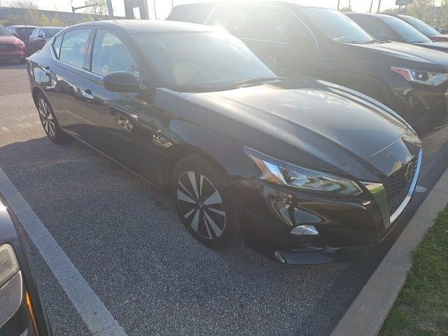 2020 Nissan Altima 2.5 SV Sedan