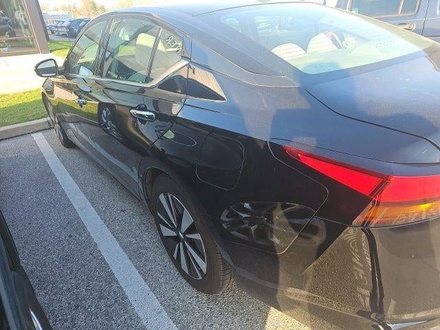 2020 Nissan Altima 2.5 SV Sedan