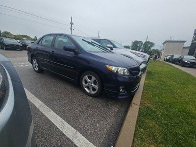 2013 Toyota Corolla 4dr Sdn Auto S (Natl)