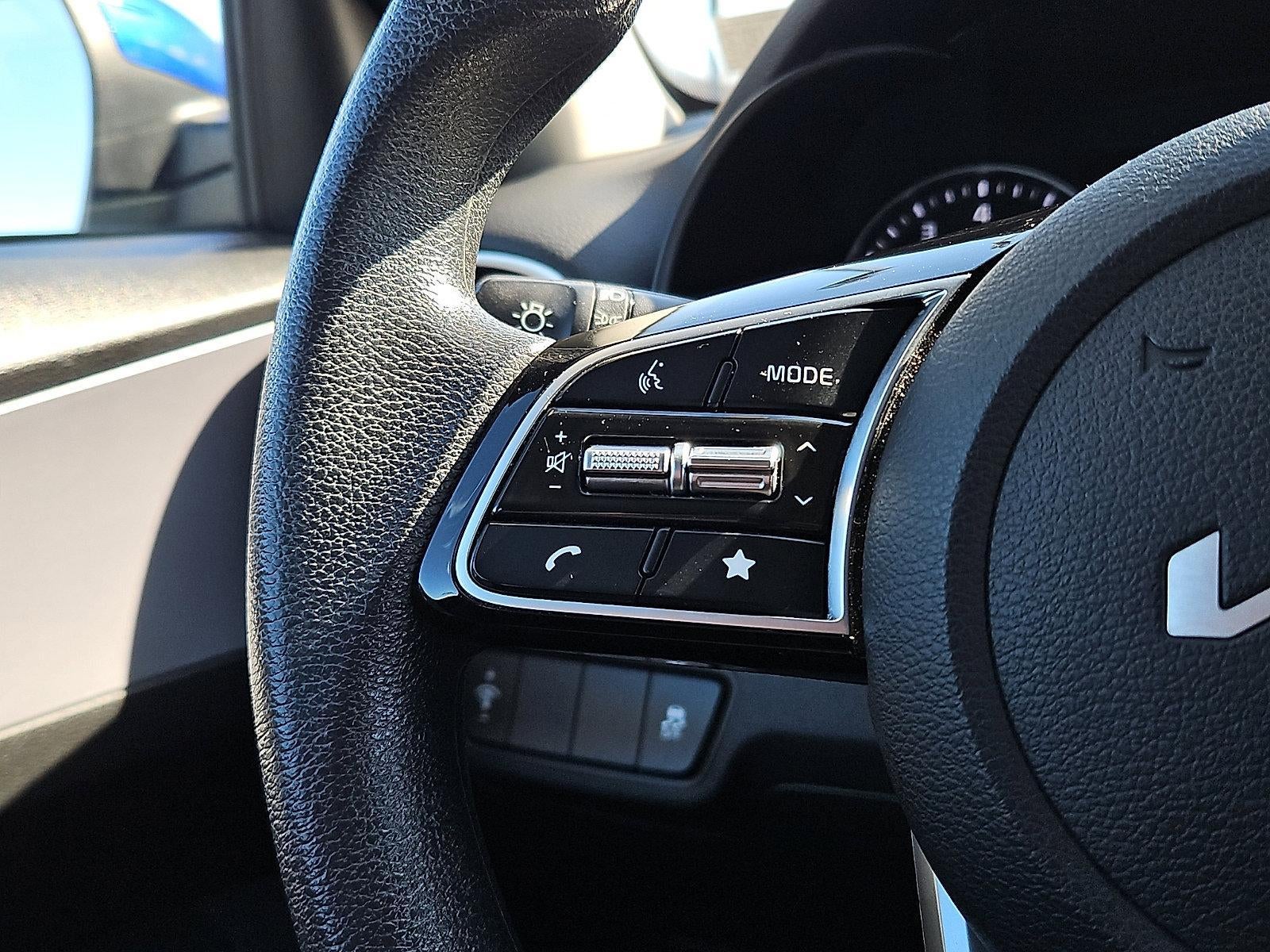 2022 Kia Forte LXS IVT