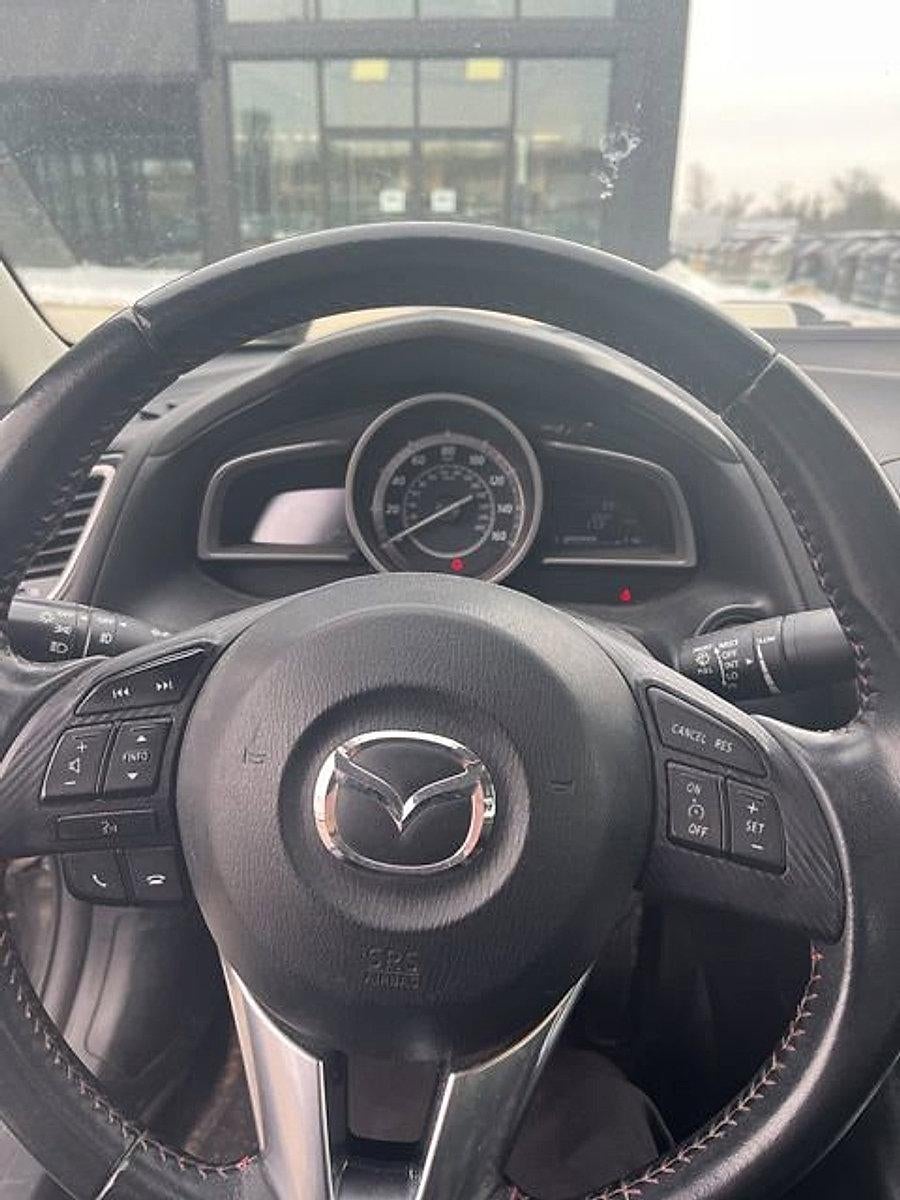 2015 Mazda Mazda3 4dr Sdn Auto i Touring