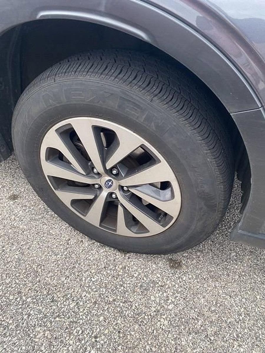 2022 Subaru Outback Premium CVT