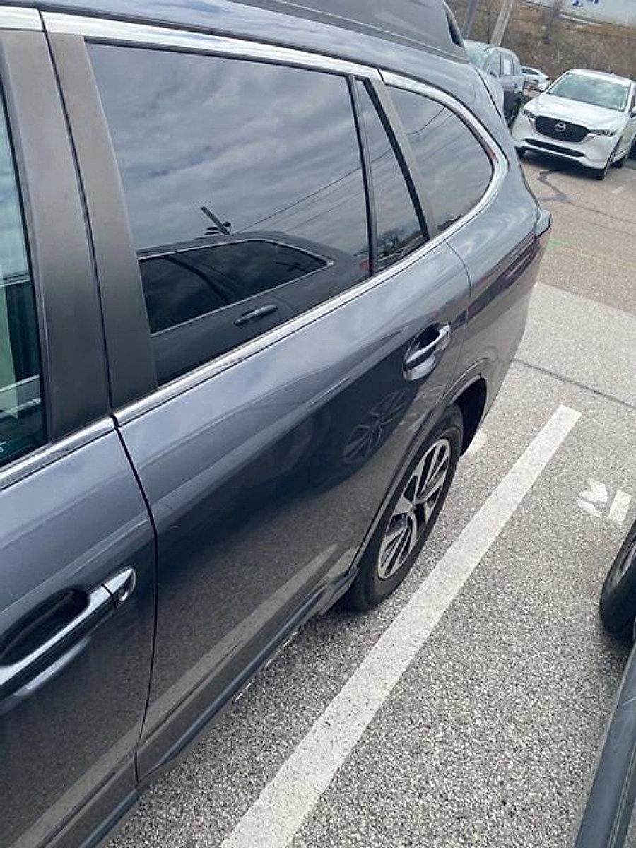 2022 Subaru Outback Premium CVT