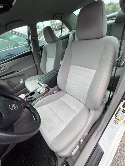 2015 Toyota Camry 4dr Sdn I4 Auto LE (SE)