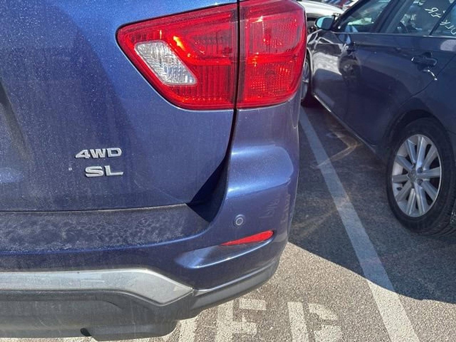 2018 Nissan Pathfinder 4x4 SL