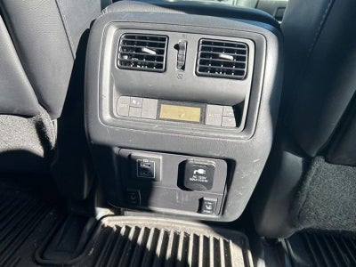 2018 Nissan Pathfinder 4x4 SL