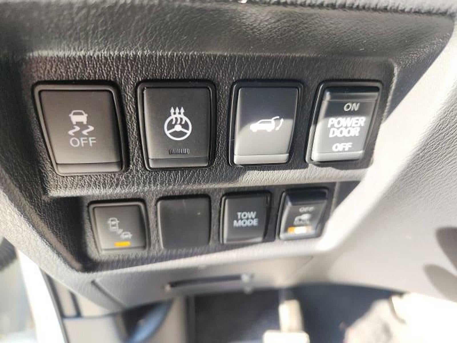 2017 Nissan Pathfinder 4x4 Platinum