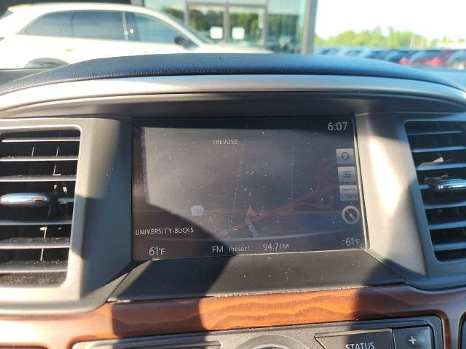 2017 Nissan Pathfinder 4x4 Platinum