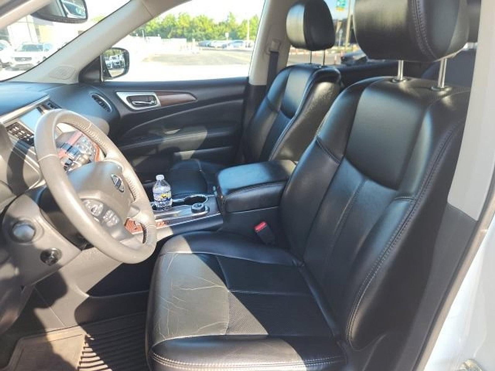 2017 Nissan Pathfinder 4x4 Platinum