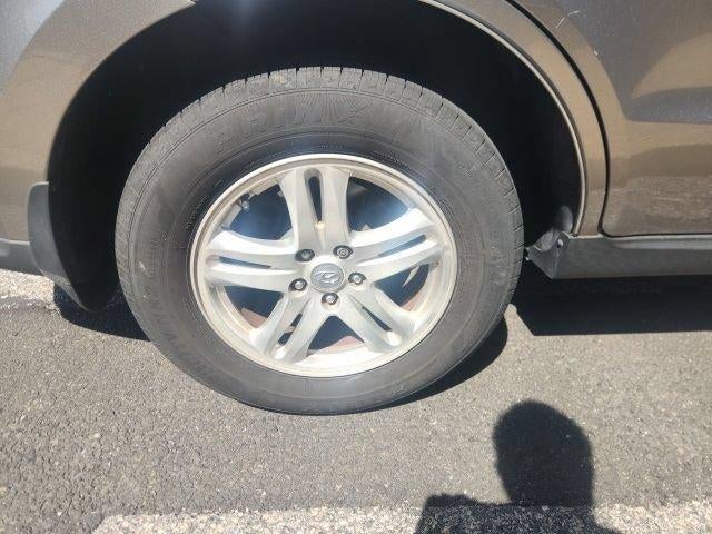 2011 Hyundai SANTA FE FWD 4dr I4 Auto GLS