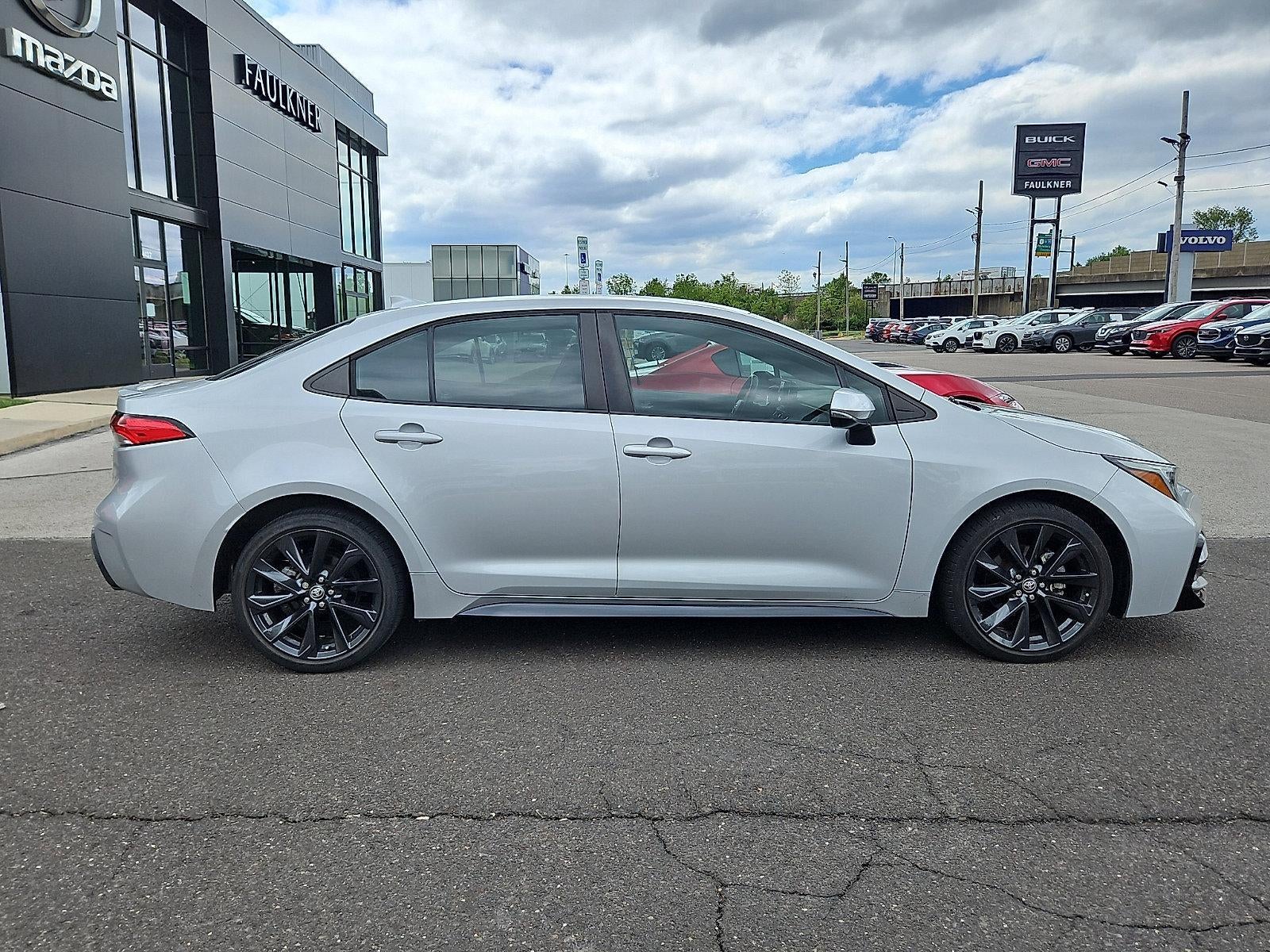2023 Toyota Corolla SE CVT (Natl)