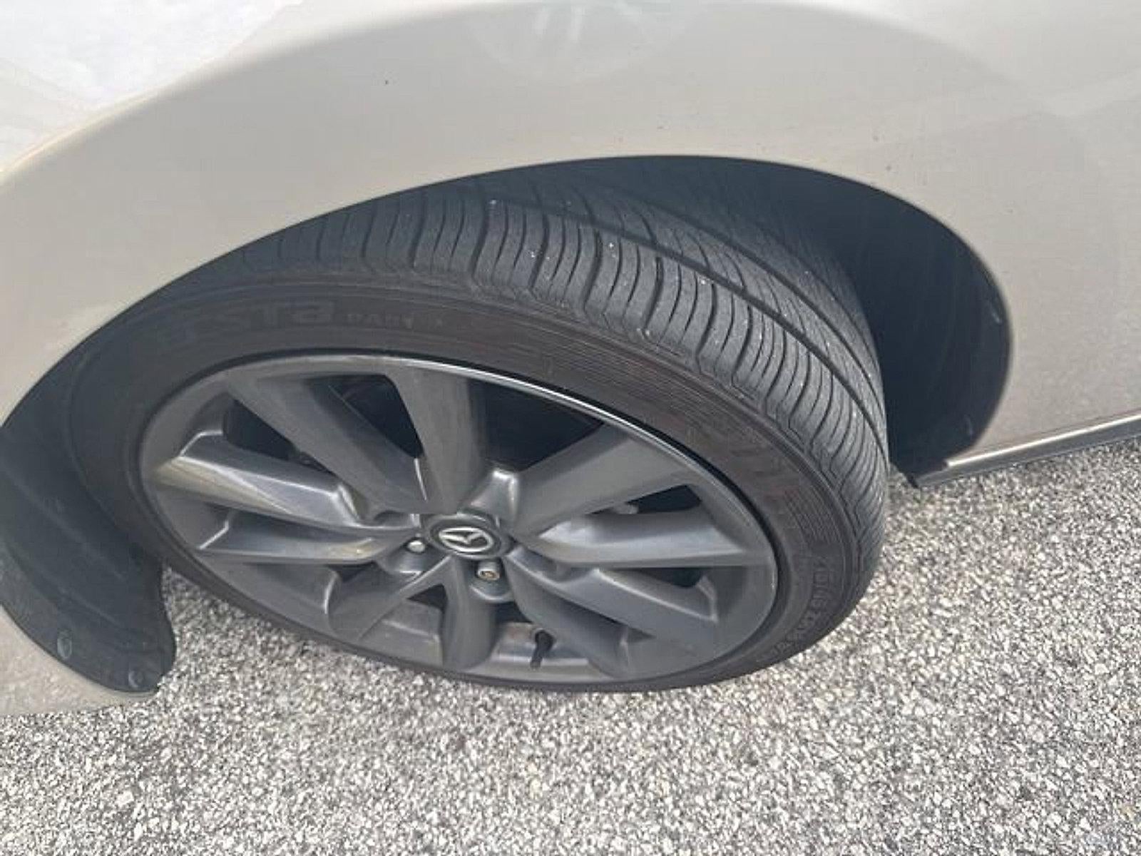 2022 Mazda Mazda3 Hatchback Select Auto FWD