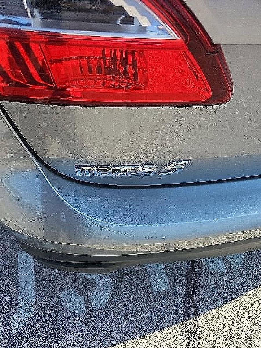 2013 Mazda Mazda5 4dr Wgn Auto Sport