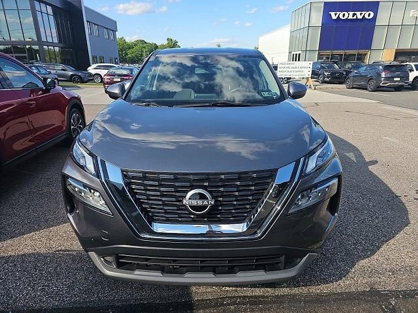 2023 Nissan Rogue AWD SV