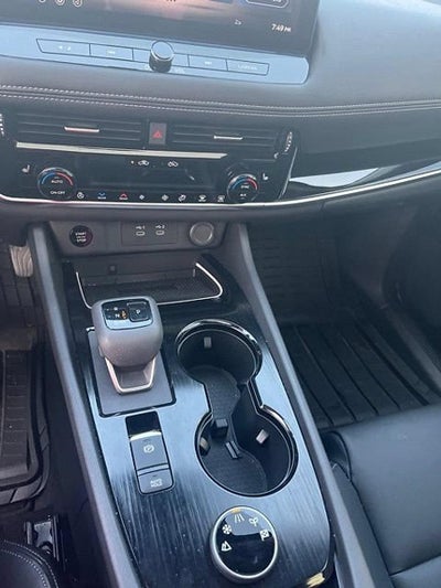 2025 Nissan Rogue AWD SL