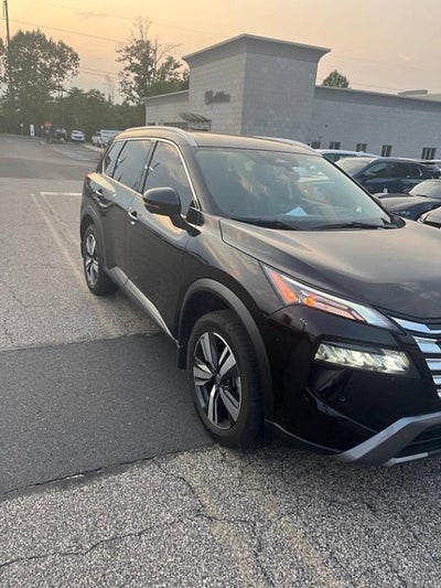 2025 Nissan Rogue AWD SL