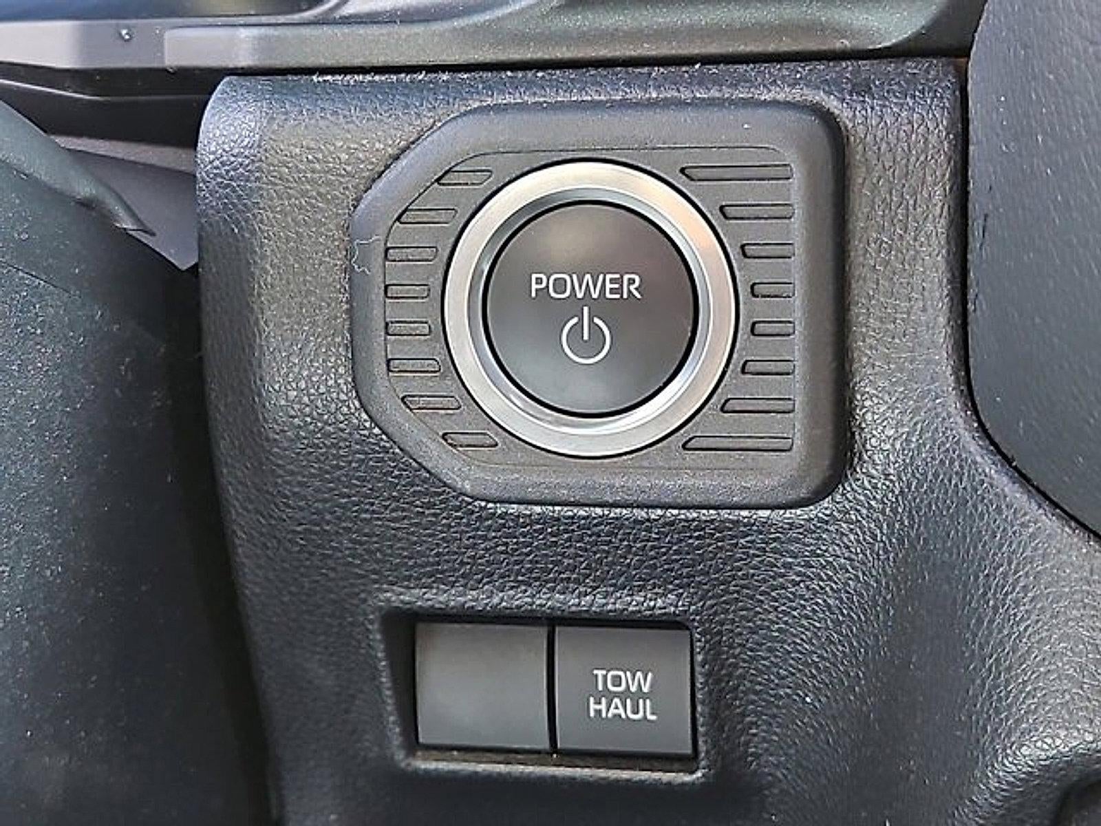 2025 Toyota Land Cruiser 4WD (Natl)