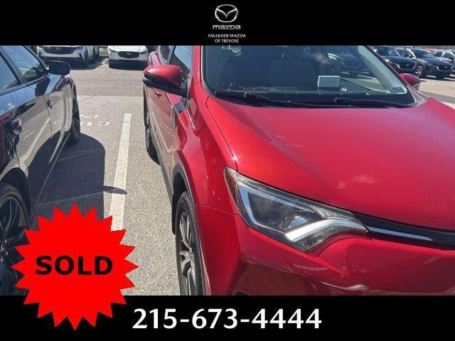 2017 Toyota RAV4 XLE AWD (Natl)