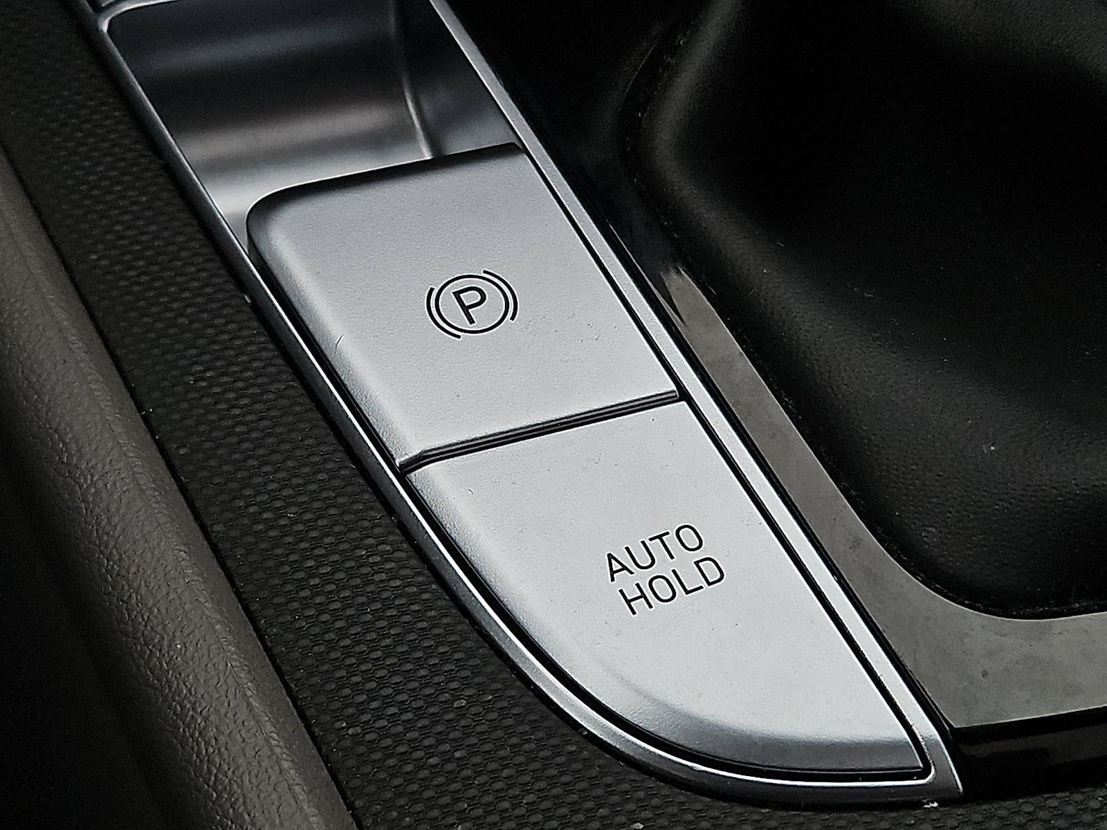 2024 Hyundai ELANTRA SEL IVT