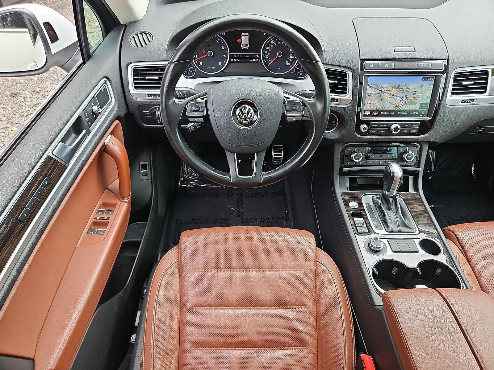 2017 Volkswagen Touareg V6 Executive