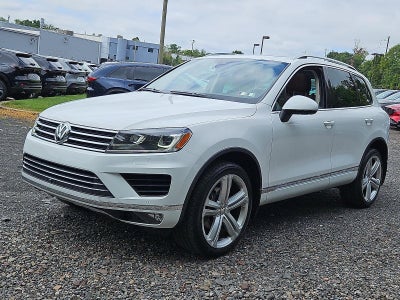 2017 Volkswagen Touareg V6 Executive