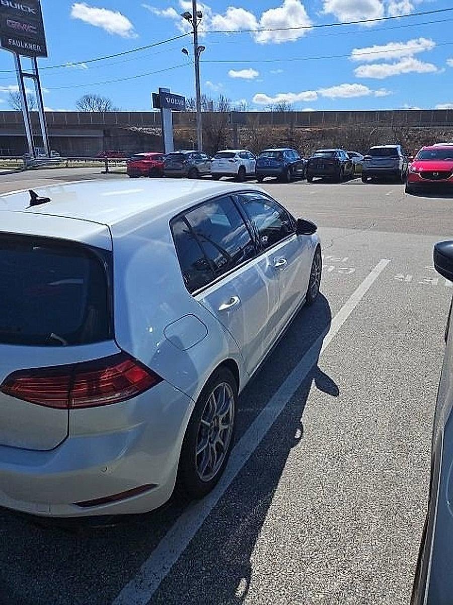 2018 Volkswagen Golf R 2.0T DSG w/DCC/Nav