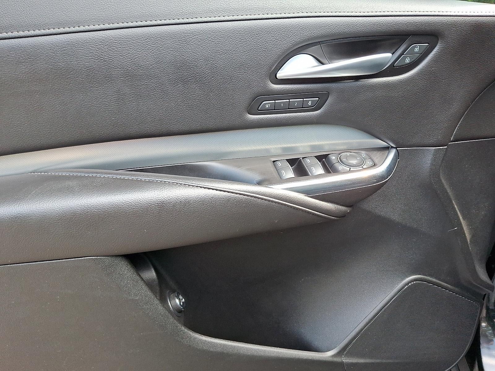 2023 Cadillac XT4 AWD 4dr Premium Luxury