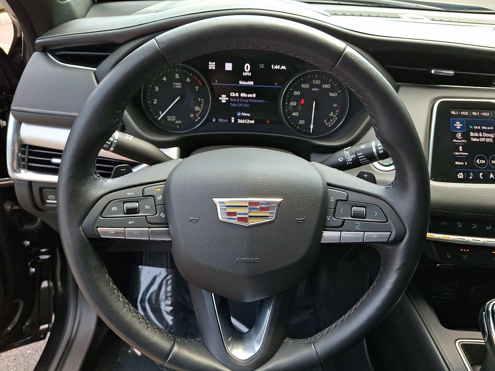2023 Cadillac XT4 AWD 4dr Premium Luxury