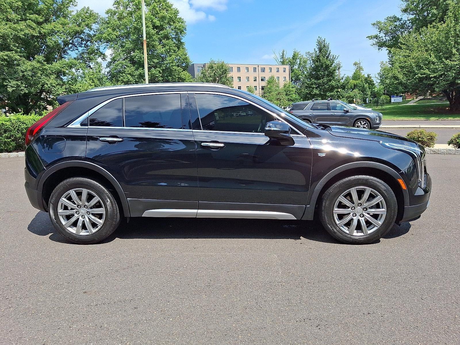 2023 Cadillac XT4 AWD 4dr Premium Luxury