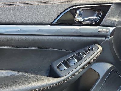 2023 Nissan Maxima SR