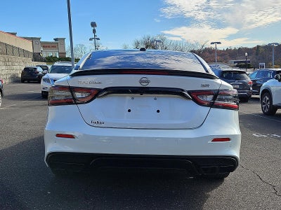 2023 Nissan Maxima SR
