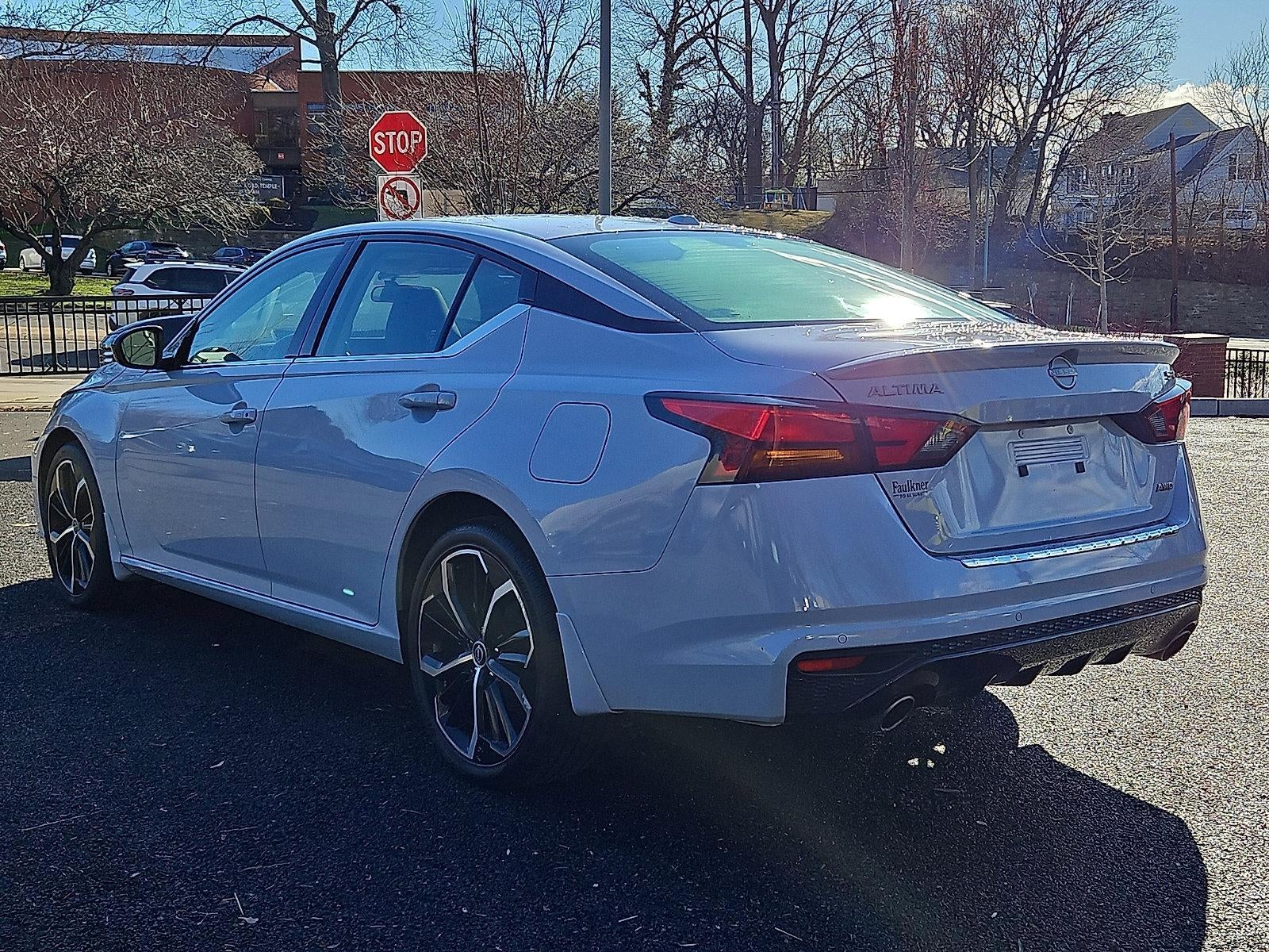 2023 Nissan Altima SR