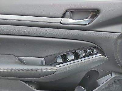 2023 Nissan Altima SV