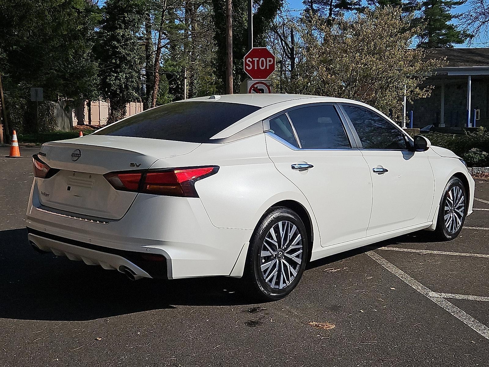 2023 Nissan Altima SV