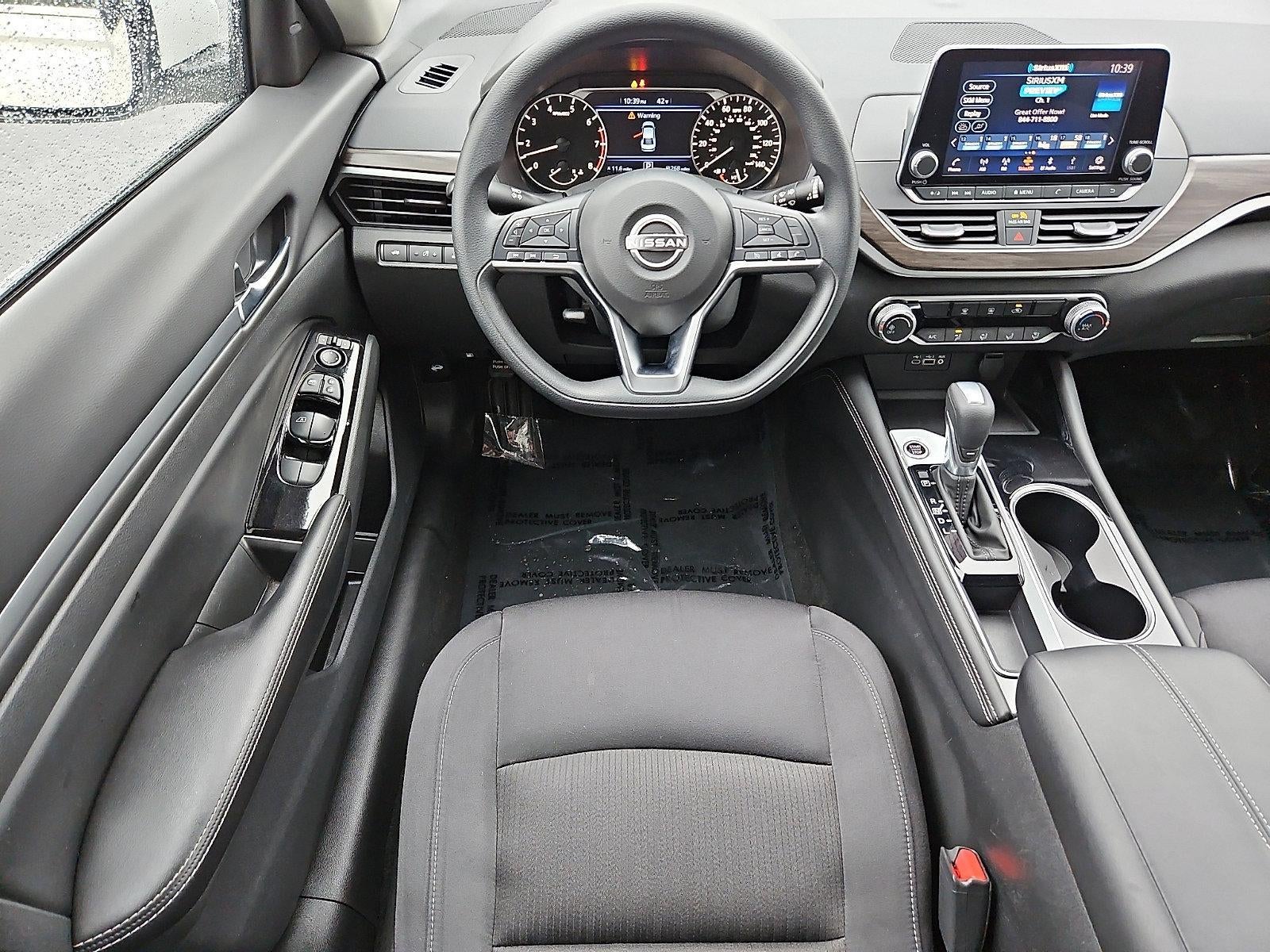 2023 Nissan Altima SV