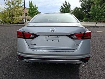 2022 Nissan Altima SV
