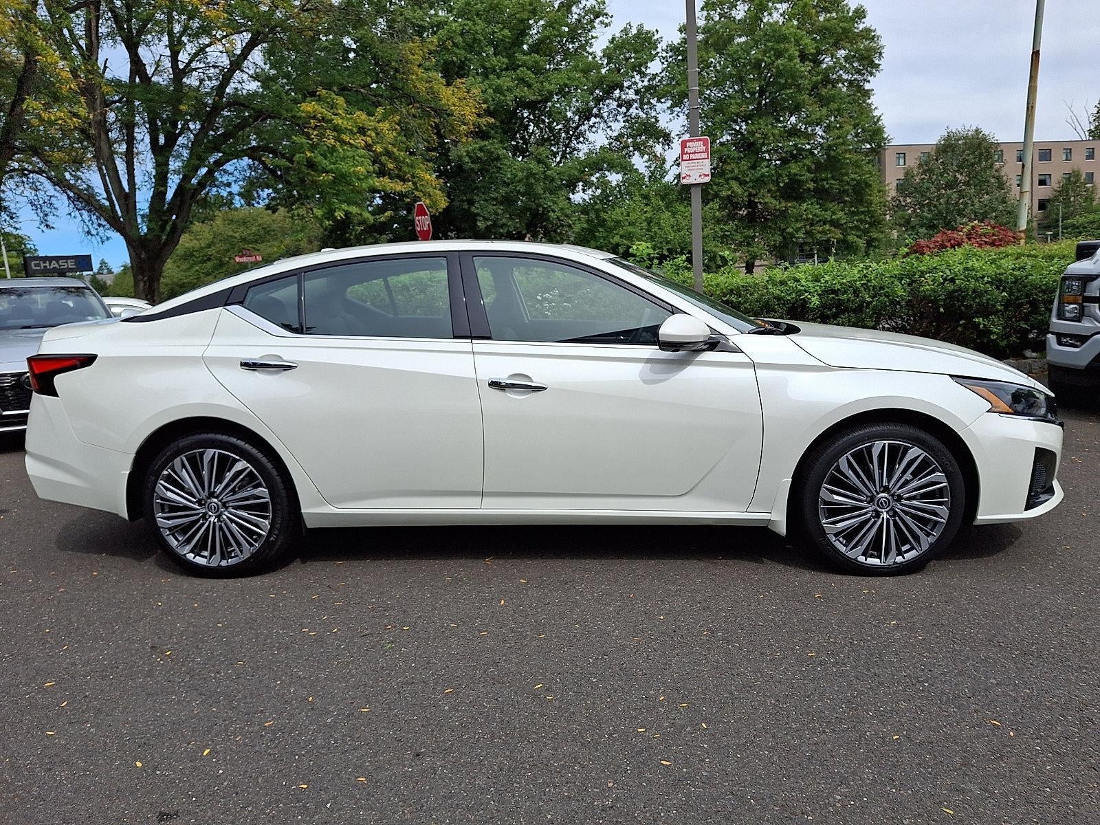 2025 Nissan Altima SL