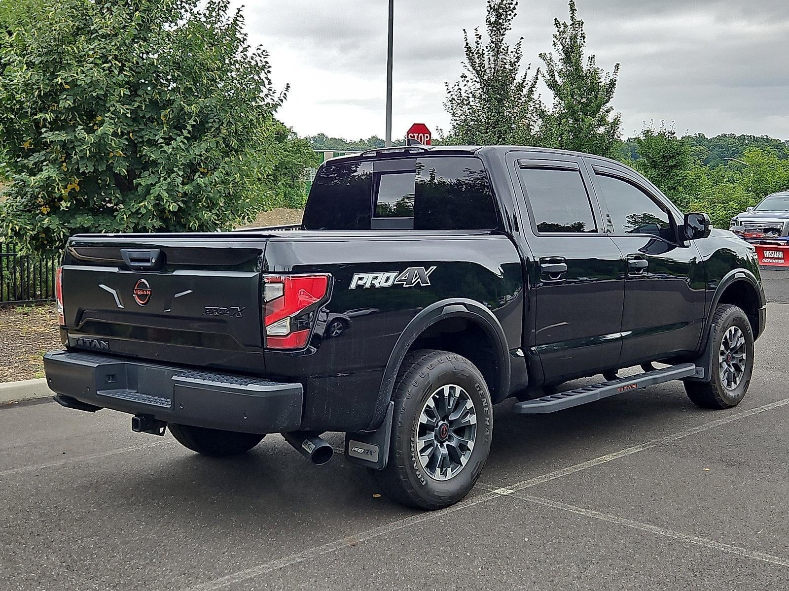2024 Nissan TITAN Crew Cab PRO-4X®