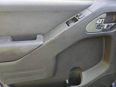 2017 Nissan Frontier SV V6 KING CAB®