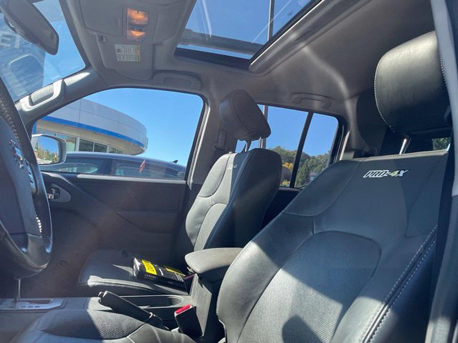 2021 Nissan Frontier Crew Cab 4x4 PRO-4X Auto