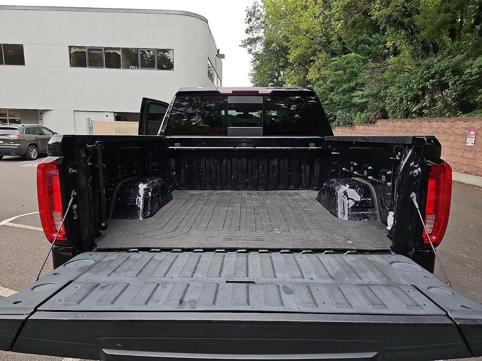 2020 GMC Sierra 1500 Crew Cab Short Box 4-Wheel Drive SLT