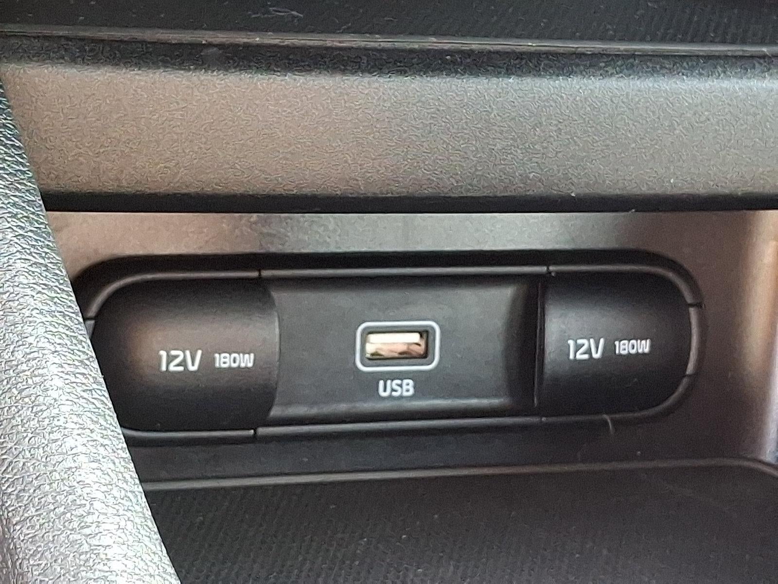 2023 Kia Forte LXS IVT