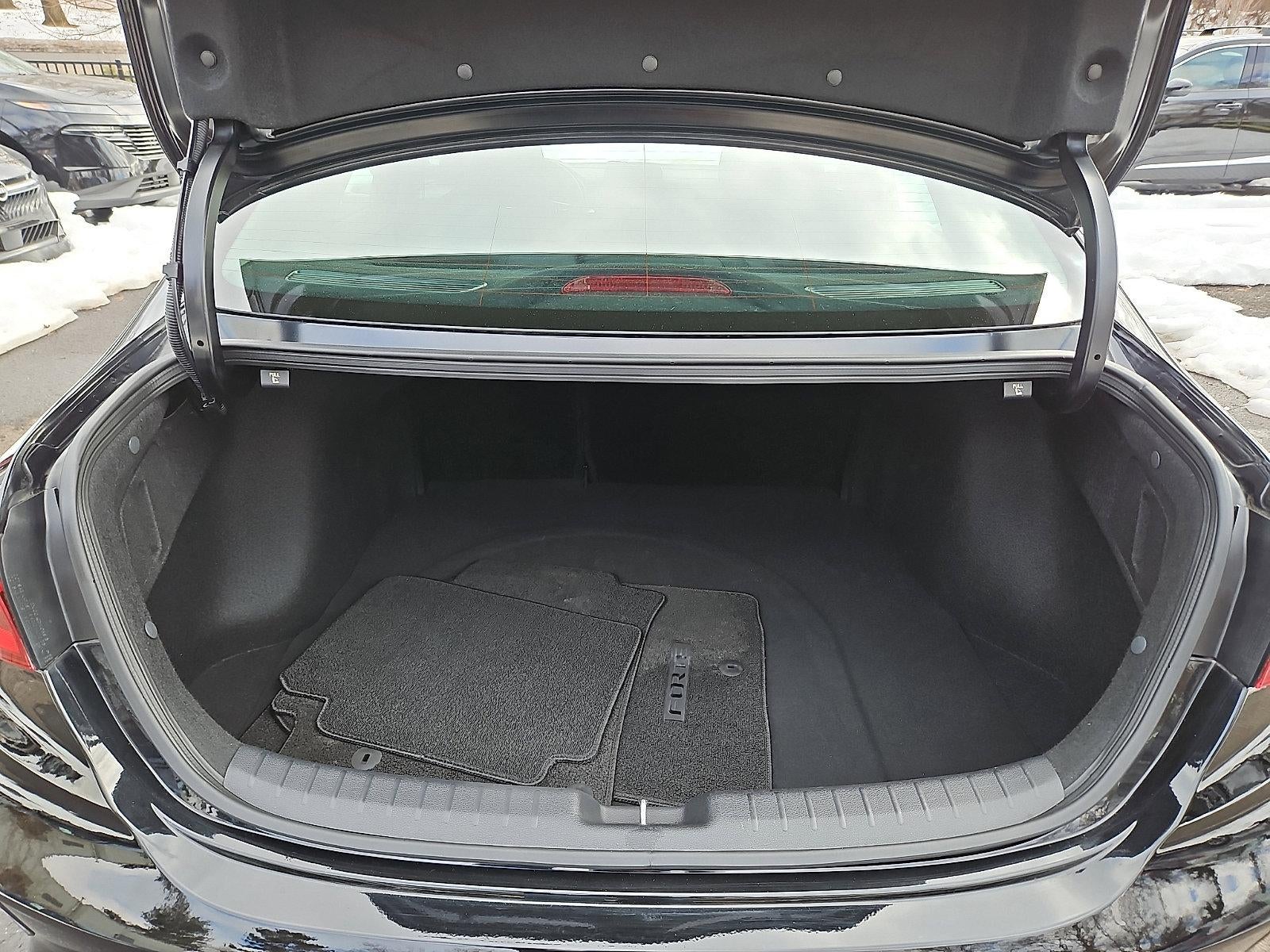 2024 Kia Forte LXS IVT