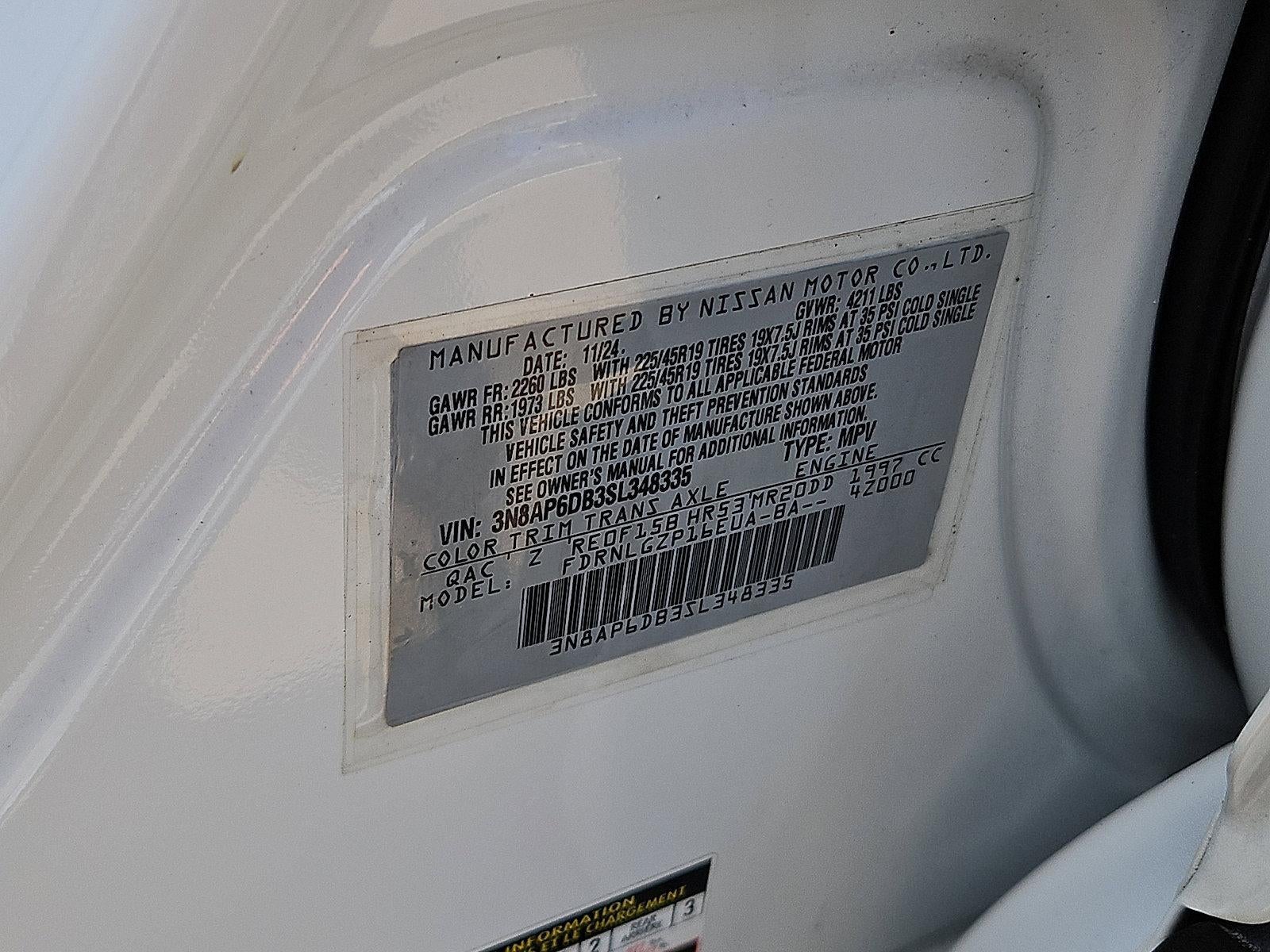 2025 Nissan Kicks SR