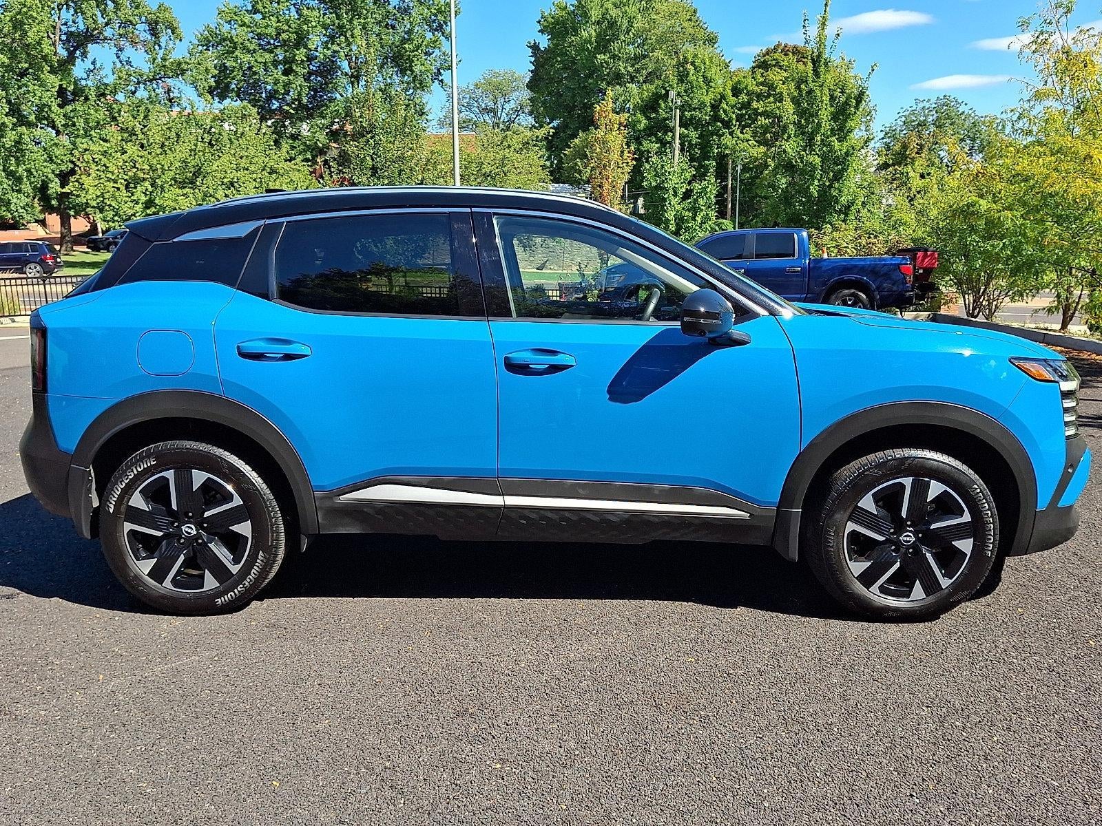 2025 Nissan Kicks SR