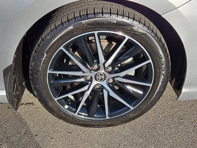 2021 Toyota Camry SE Auto (Natl)